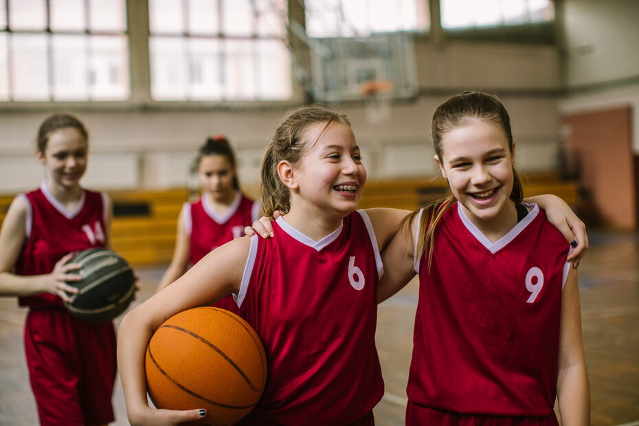 Friendship on basketball court